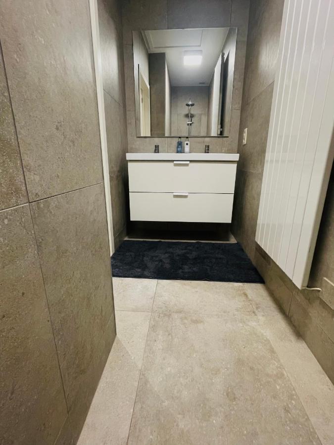 Le Saint Laurent Apartment Liege Bagian luar foto